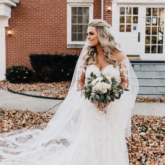 Meet your Posher, Anna - Picture 1 of 1